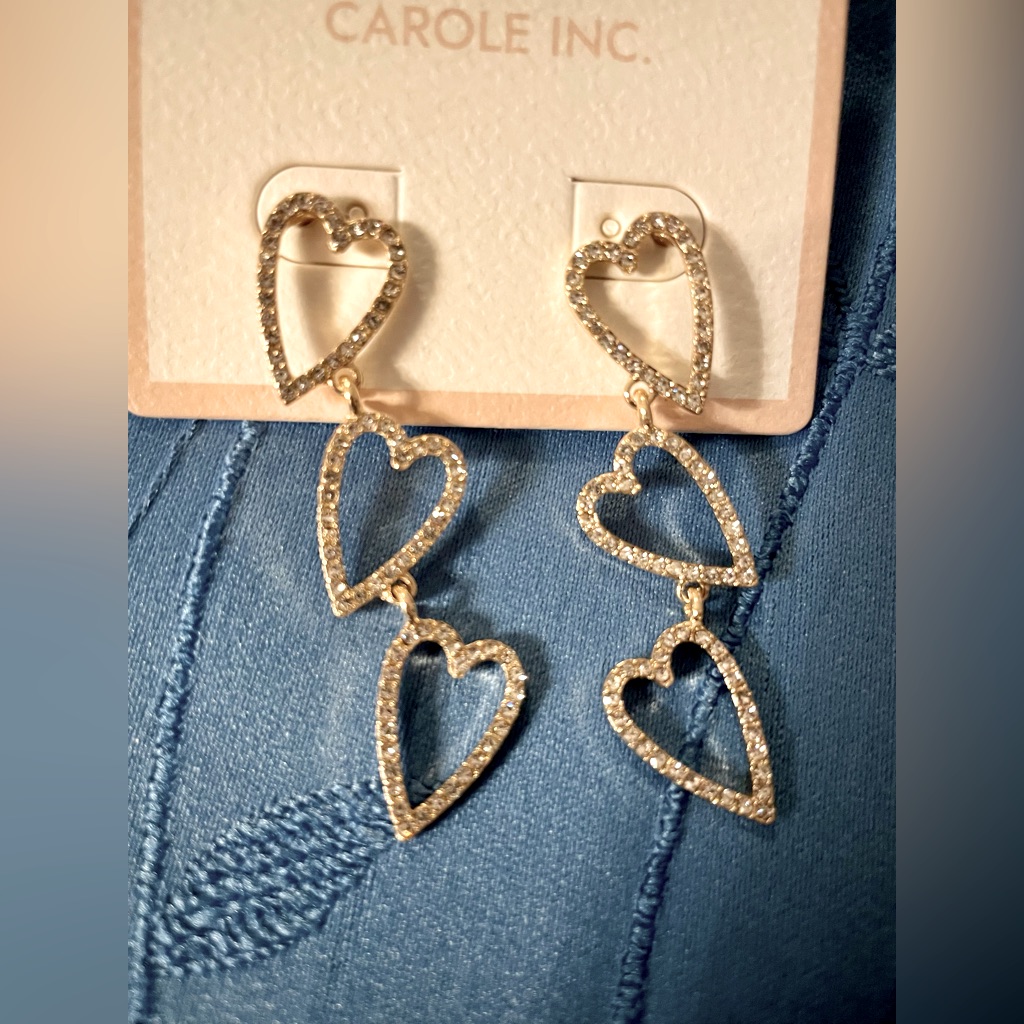 Nwt Carole, Inc 2.5” Long Triple Heart Pierced Earrings W/ Faux Diamonds